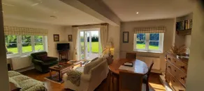 Cottage in rural Cheshire - Image 2