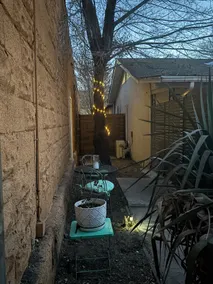 Historic Bakery Storefront-Private Yard & Laundry - Image 2