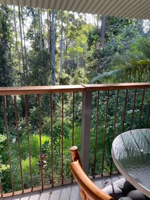 Romantic getaway, bush setting. Central location - Image 5