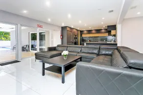 Premium Luxus 5 Schlafzimmer/3 Badezimmer Villa nahe Hollywood Beach - Image 4
