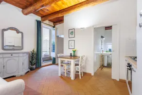 Private terrace in the center, Wi-Fi & Smart TV - Image 5