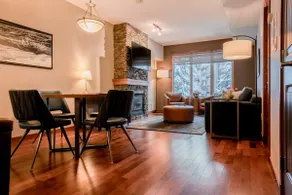 Luxury Quiet & Cozy/Pool/Free Park/Fire Place - Image 2