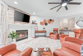 *Branson Boho 1* Gated on GROUND FLOOR FULLY REDONE 2 king beds, 2 full bath!!! - Image 3