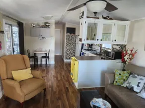 Glamping Cottage, Sherkston Shores Family Resort - Image 2