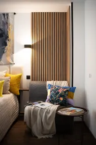 Romantic apartment with electric fireplace - Image 4