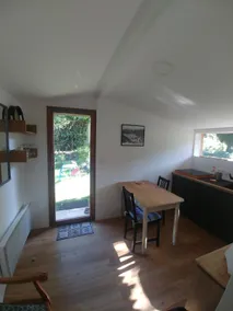 Caroline's Camper - Image 5