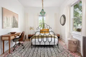 La Casa - Image 2