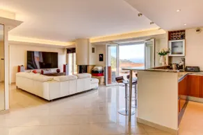 Beautiful penthouse apartment (available for sale) - Image 2
