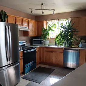 Modern 1Bedroom Condo in Warren - Image 3