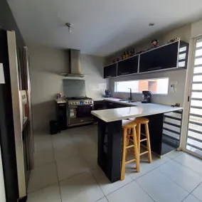 Fully equipped house west of the city - Image 3