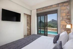 Porti Aphrodite 2- Designed for Two and Relaxation - Image 3