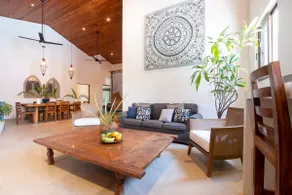 Casa Dos Cocos | 4 BR Home, walk to beach & surf! - Image 2