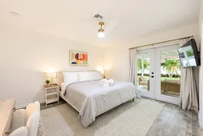 Beachside Haven | Family 3BR Near Vanderbilt Beach - Image 5