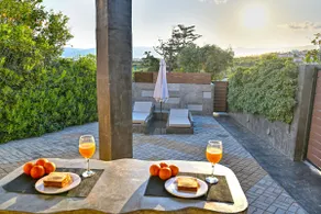 CAVE Luxury House - Image 3