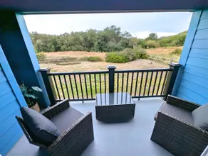 King Bed, Oceanfront, Fireplace, Dishwasher - Image 4