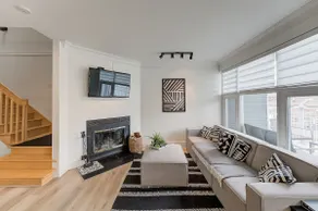 The Memphré condo with pool - Image 2