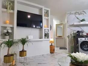 Modern Quiet Apartment in the Center of Rhodes - Image 5