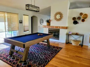 Sunny vacation home w/ private pool - Image 4