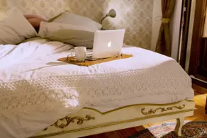 Plush vintage suite in Centro Histórico home - Image 3