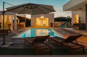 Villa ARIA with a private heated pool - Image 2