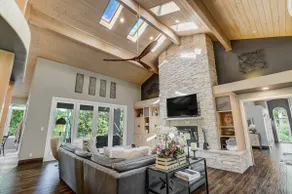 Contemporary Mtn 4BR + Hot Tub & Fire Pit & Views - Image 4
