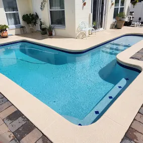 ✨️Modern Suite with POOL- Close to All Parks!🎡 - Image 3