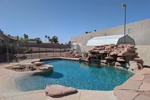 Henderson Country Retreat near Strip and Lake Mead - Image 2