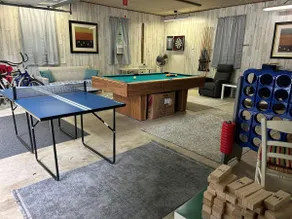 Private, pet-friendly, w/game room & new kitchen - Image 5
