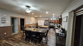Cozy Cabin w/Hot Tub in Lake Cumberland Resort, KY - Image 5