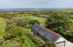 Cozy, countryside cabin. Walks from door. EV chrg. - Image 2