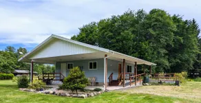 Private River Retreat Cabin near Ocean Beaches - Image 3