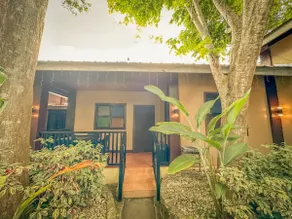TJM Tropical Resort - Cabin 5 - Image 5