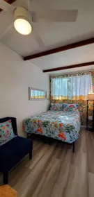 Leilani House - Private Guest House ”Thrall Room” - Image 4