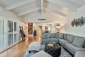 Villa Vino! Spacious 6bd + hottub in wine country - Image 3