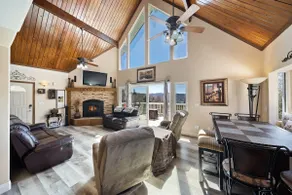 Lake Arrowhead Luxury Retreat w/Views-Pet Friendly - Image 4