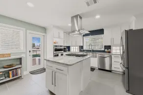 Preston Hollow Retreat - Image 3