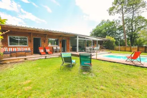 Les Cahuttes 4* with pool between ocean and forest - Image 5