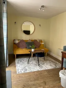 Private Cosy Annexe Central Location in Small Town - Image 2