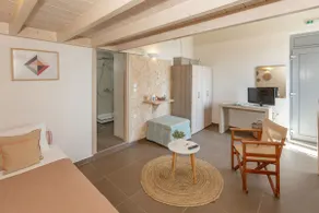 Oinoni's Home - AIAKOS studio - Image 3
