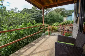 Cozy Studio Surrounded by Nature - Image 2