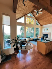 Ocean View Cottage with Gym and Sauna - Image 3