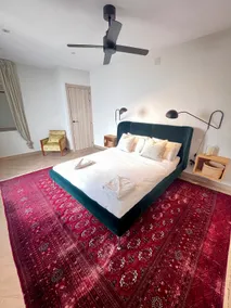 Renovated original cinema townhouse | El Cine - Image 2