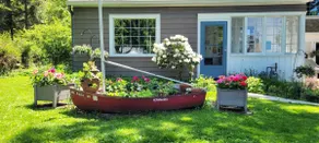 Lake Life Cottage - Image 3