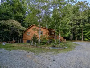 Josie's - Hot Tub - 14 Mi to Dollywood - Fire Pit - Image 4
