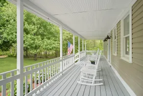 Classic Edgartown Stunner close to Town and Beach - Image 2