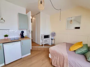 Beautiful Star: Air-conditioned accommodation in the city center - Image 5