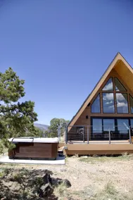The Juniper House with Stunning Views - Image 4