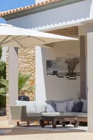 Modern house with pool 200 meters from the beach - Image 3
