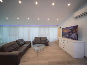3BR Luxury Penthouse, 300m From Beach - Image 5