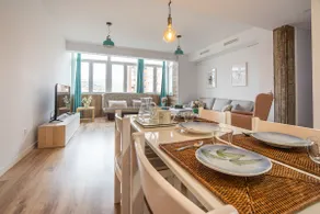 CartagenaFlats, Modern 3-Bedroom Apartment - Image 3